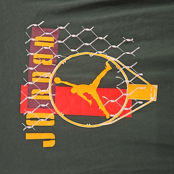 Air Jordan, long sleeve olive green graphic tee Med. Unisex basketball EUC - Picture 2 of 5